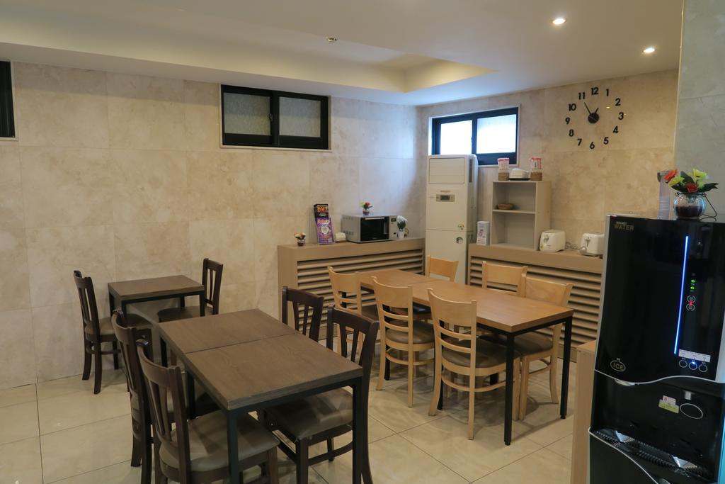 Gs Hotel Jongno Seoul Bagian luar foto